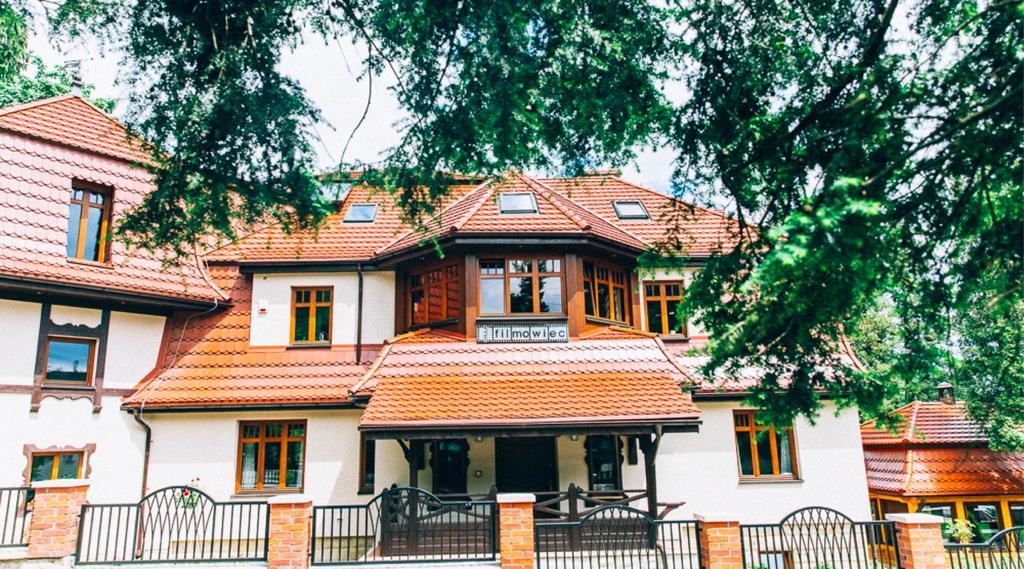 Villa Filmowiec โปลานิซา-สดรอยจ์ ภายนอก รูปภาพ