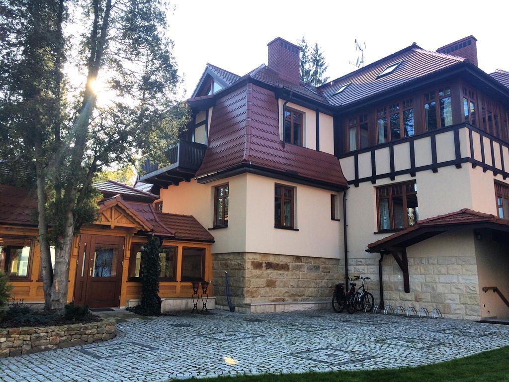 Villa Filmowiec โปลานิซา-สดรอยจ์ ภายนอก รูปภาพ
