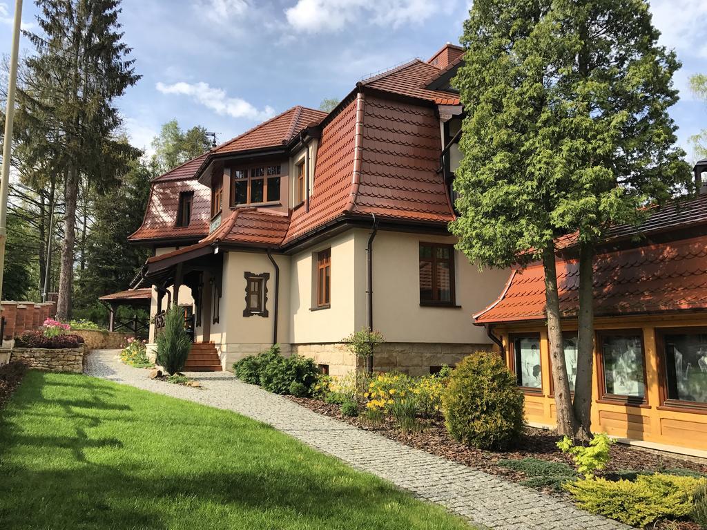 Villa Filmowiec โปลานิซา-สดรอยจ์ ภายนอก รูปภาพ